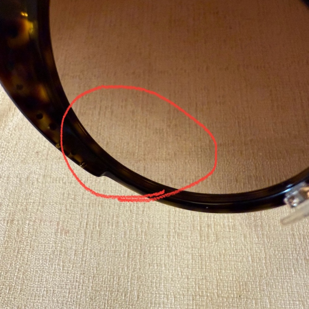 Bebe Tortoise Sunglasses BB7213 (214) with flaws - Picture 10 of 10